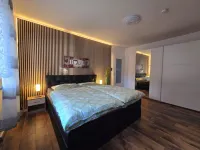 Exclusive and bright apartment in the centre 4 with box-spring beds, wifi