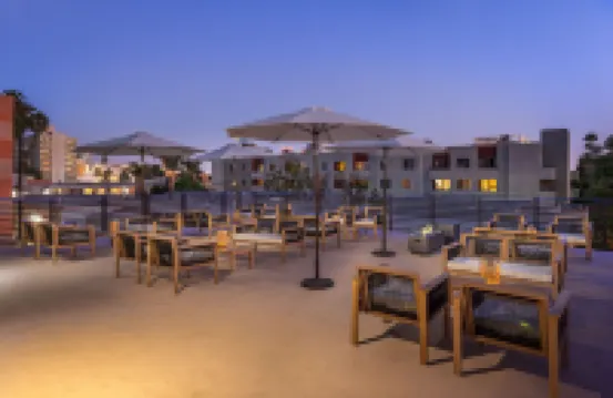 菲尼克斯酒店荷里活