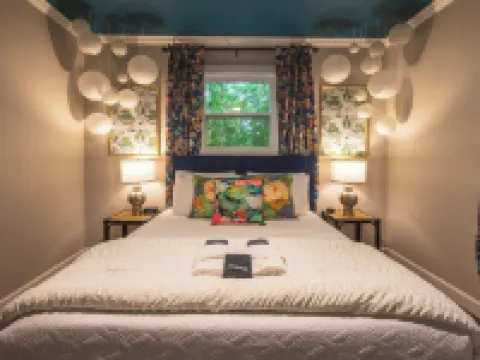 Lake House Near Lookout Mt,  Theater, Gym & Arcade Hotels in Dade County
