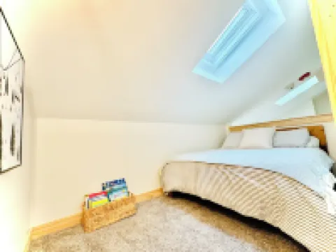 Lift Haus - True Ski-in Ski-Out - Clean • Modern • Easy