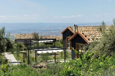 Podere Dell'Etna Segreta - Essential Nature Hotel & Glamping Hotels in Ragalna
