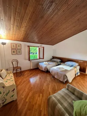 LASTRI HOUSE - IN THE HEART OF THE CASENTINO FORESTS PARK Hotels near Avventisti del Settimo Giorno Movimento di Riforma, Chiesa di Poppi