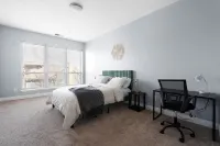 Bella Vista Downtown 2BR 2BA โรงแรมใน