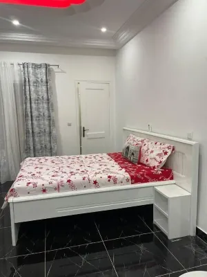 Grand Studio Paris Hotels near Pointe-Noire