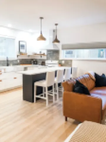 Country Spa Getaway Near Powell River.