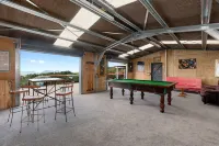 Totara Ridge - A Private Escape with Ocean ViewsAutumn/Winter Specials Book Now