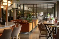 Voco the Club - Dublin Gateway by IHG Hotel di Naas