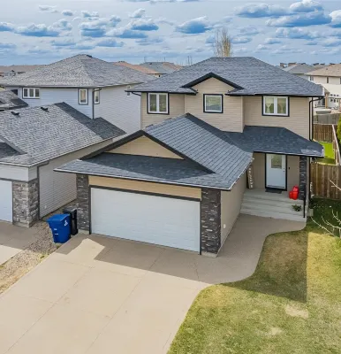 Spacious 4BR-4BA House for Large Families & Group in Stonebridge