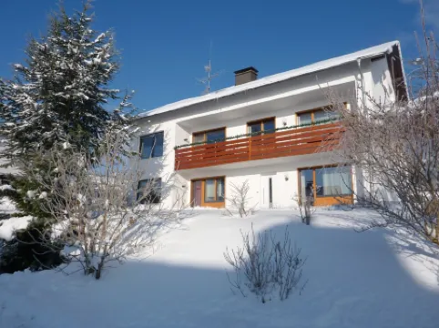 Stay 14 days - pay 13 days! vacation apartment in a small adventure village in the Sauerland