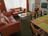 Ideal vacation apartment for 4 people between forest and waves