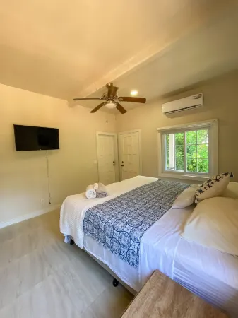 Suite#2 Room walking distance to West Bay Beach