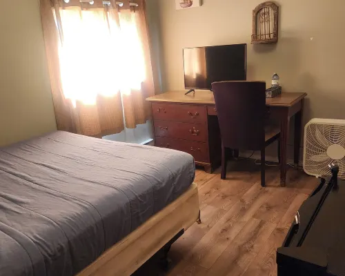 Earthquest Lodge Hotels in Elgin County