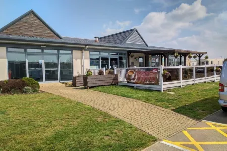 Jacob's Place 3 Bed Luxury Caravan