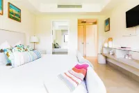 Luxurious St. Regis Bahia Beach Villa; access to Golf, Pool, Tennis & Golf Cart