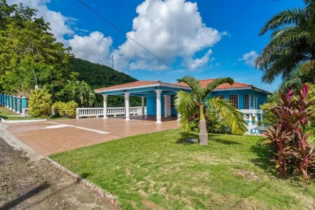 Your Private Slice of Paradise!