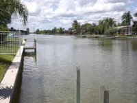 Modern 3 bedroom detached pool home on beautiful canal. 2 Children free