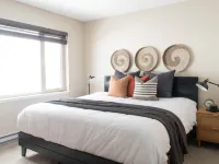 Sun Peaks Luxury Town House Hotels in Sun Peaks
