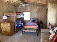 Gorgeous Chalet Getaway with Cabin Feel sleeps 10 at Innsbrook Resort Hotels in Innsbrook