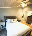 SPECTACULAR SUNSETS AND FRESH OCEAN BREEZE AWAIT YOU IN ISLAMORADA, FLORIDA! Founders Park Soccer Fields附近的飯店