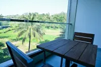 Hotel S S International Coorg Отели в г. Канданаколли