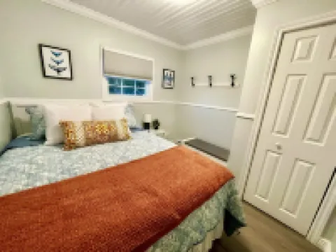 Private 2 Bedroom Apartment with Ocean View at Cape View Escape Hotels in 