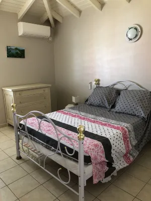 TOP-OF-THE-RANGE VILLA SAINT FRANCOIS POOL CLIM WIFI