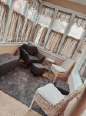 11 bed 7 bath large home and able to ride right from the home to the HMT trails