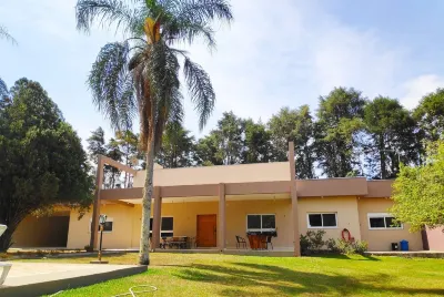 Country house in Atibaia - SP Hotels near Ghost Hotel Paintball e Airsoft Atibaia