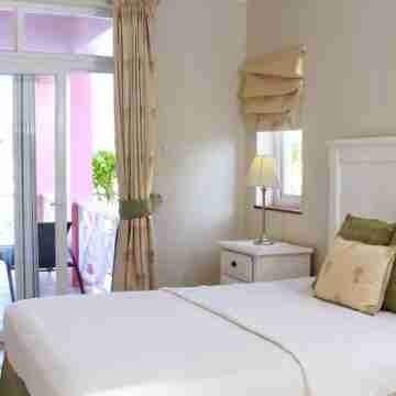 Right on the Water - Heart of Rodney Bay - 2 Bedroom / 2 Bath Rooms