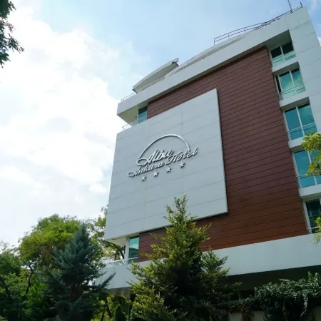 Alba Hotel