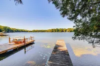 Walk to Water: Lake House in Suring! - WiFi