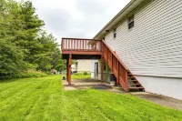 6 Mi to Frelinghuysen Arboretum: Parsippany Home