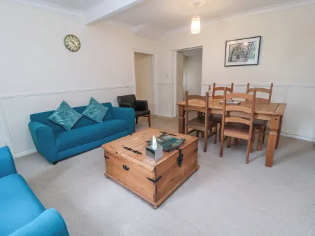 White Swan Cottage Отели в г. Альнвик