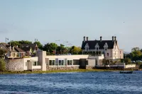 Ice House Hotel Hotels near Footworks Chiropody & Podiatry Clinic