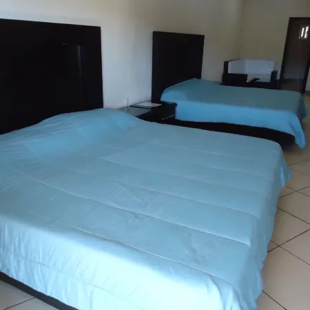 Hotel Peña Real