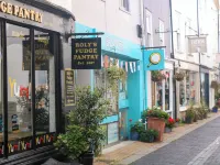 Full Deck Hotel a Strete