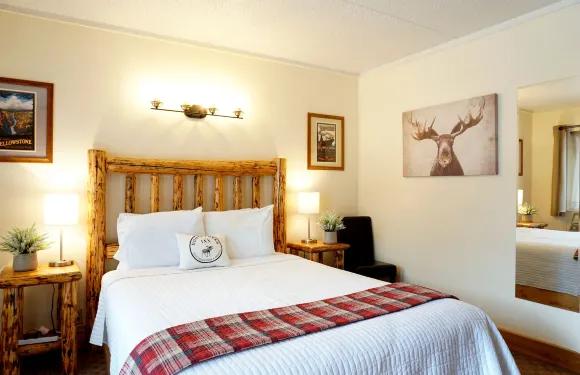 穆斯河客棧酒店