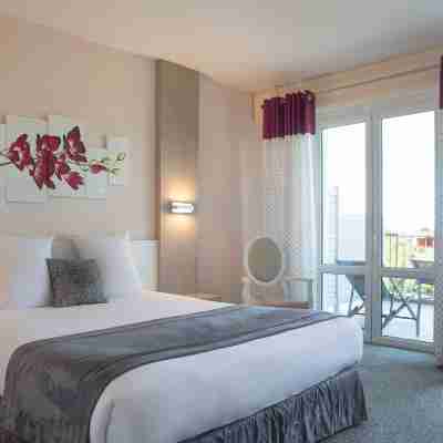 Logis Domaine du Revermont Rooms