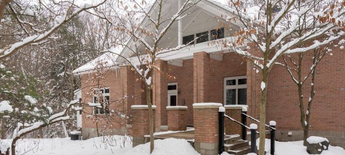 Pigeon Creek Inn - Adults Only Hotels in Ottawa County