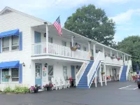 Seacoast Motel Hotels in Wells