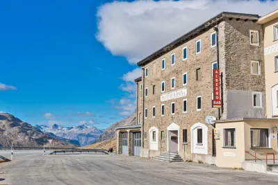 Hotel Bernina Hospiz Hotel a 