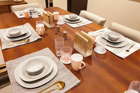 Nowness Отели рядом с достопримечательностью «Баррио Чино»