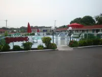 Economy Motel Inn and Suites Somers Point - Pools