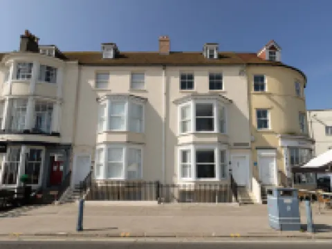 High Tide Hotels in 