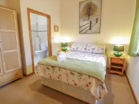 Lily Cottage