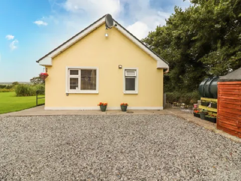 มอยเบลลา ลอดจ์ โรงแรมใน