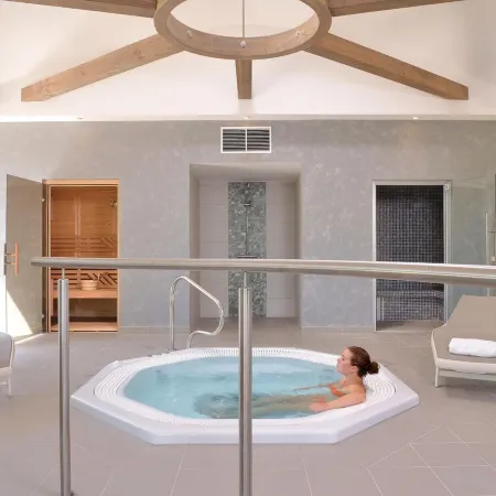 Logis le Parc Hotel & Spa