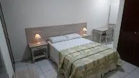 Hotel Premium Flat Ourinhos فنادق في أورينهوس
