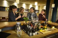 Alter Wirt Gmbh in Grünwald Hotels in Grunwald