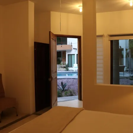 Casa Bugambilias